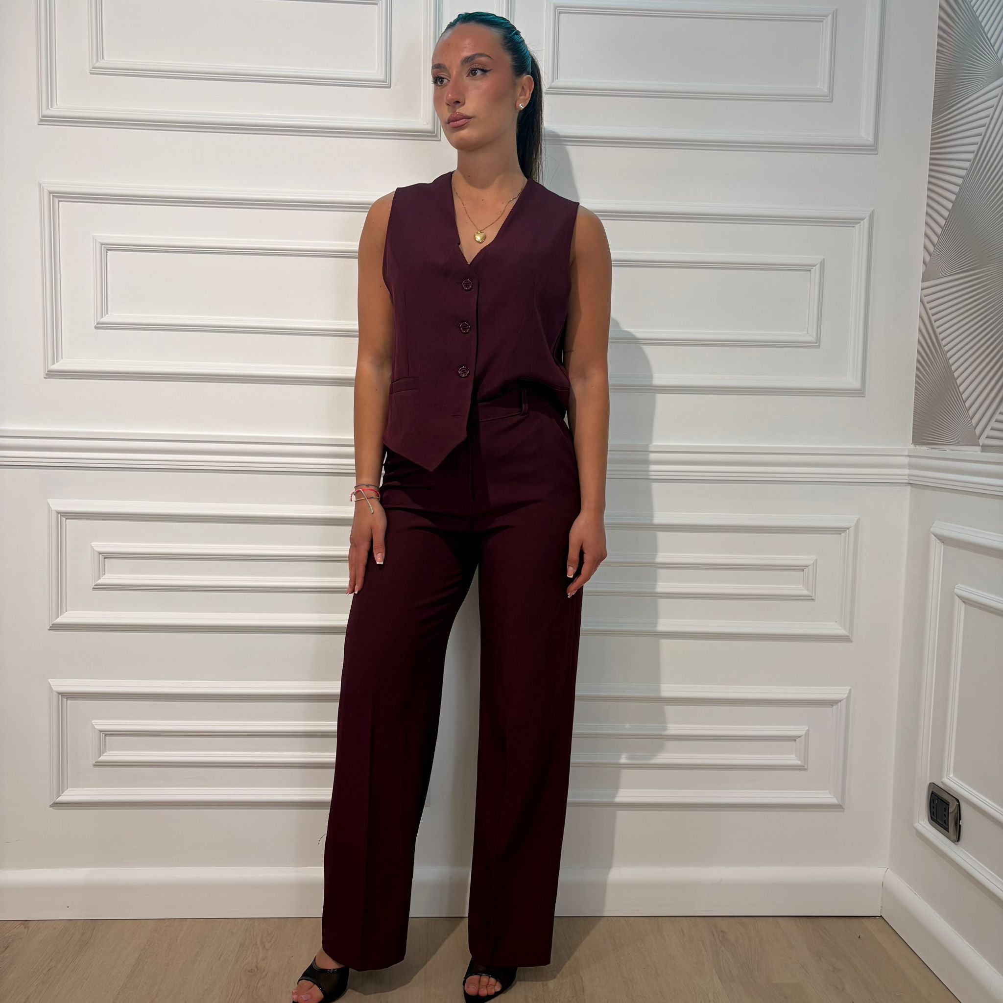 COMPLETO LOREDANA