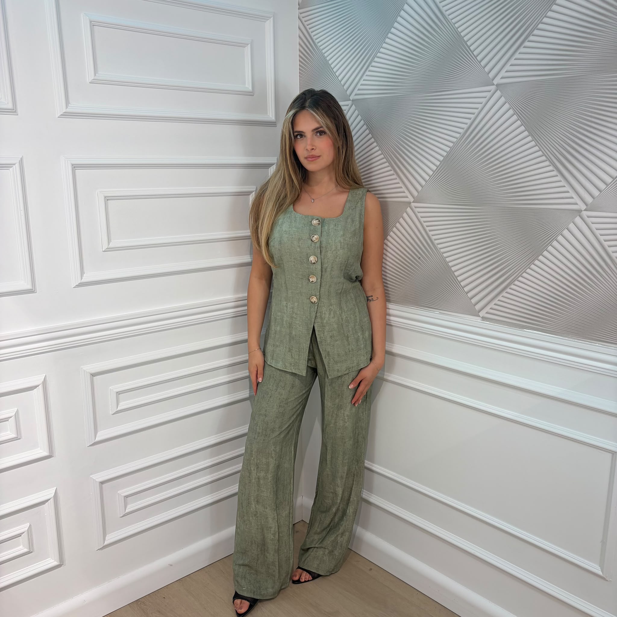 COMPLETO LINDA