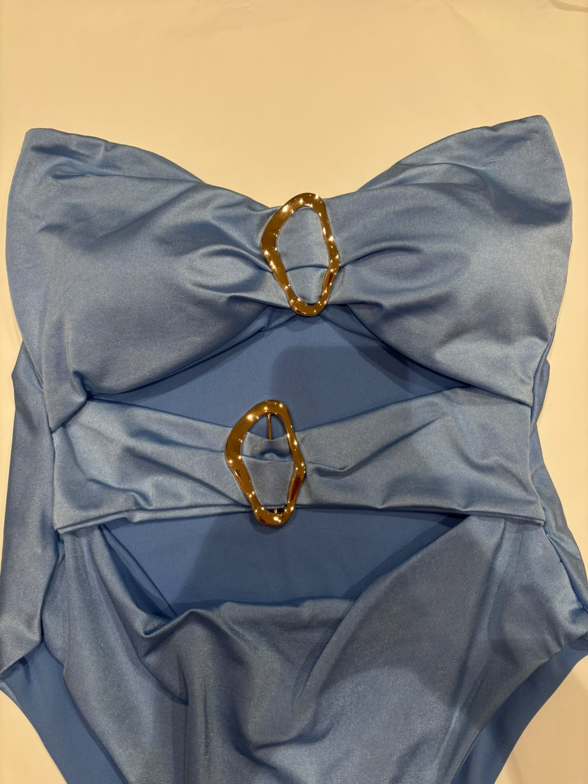 COTUME SOFIA CURVY