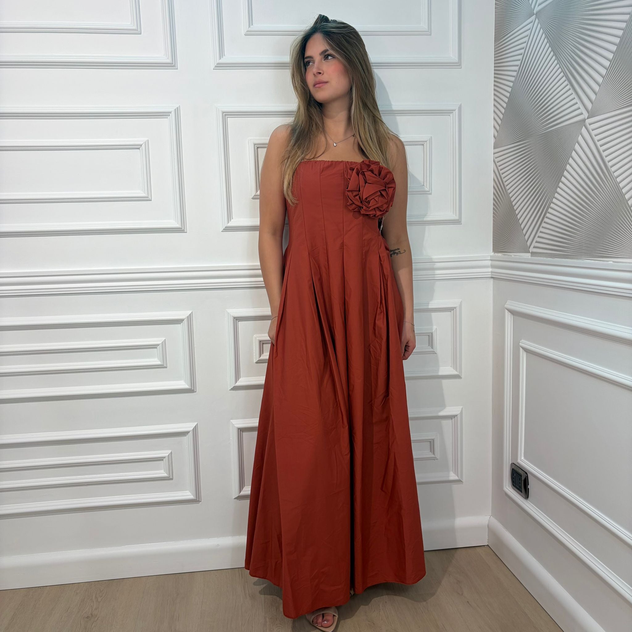 ABITO CECILIA