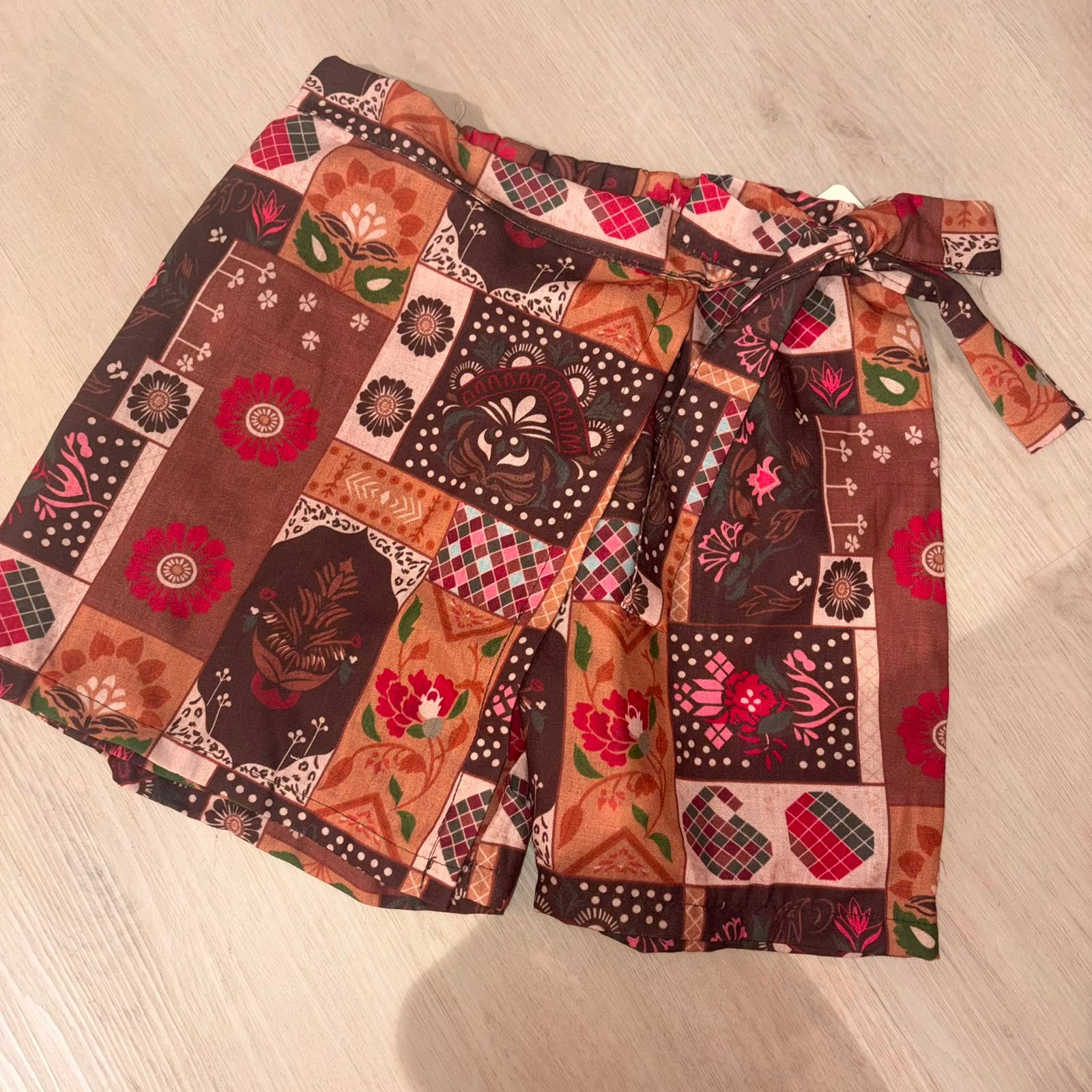 PANTALONCINO PAREO ANNA