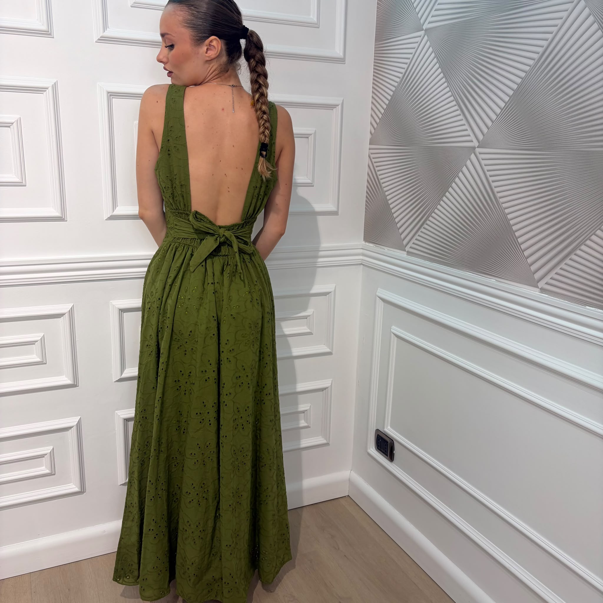 ABITO MELISSA