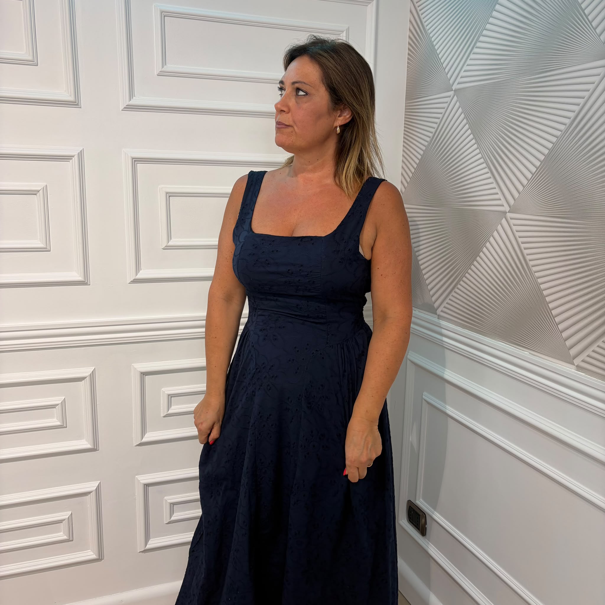 ABITO MELISSA