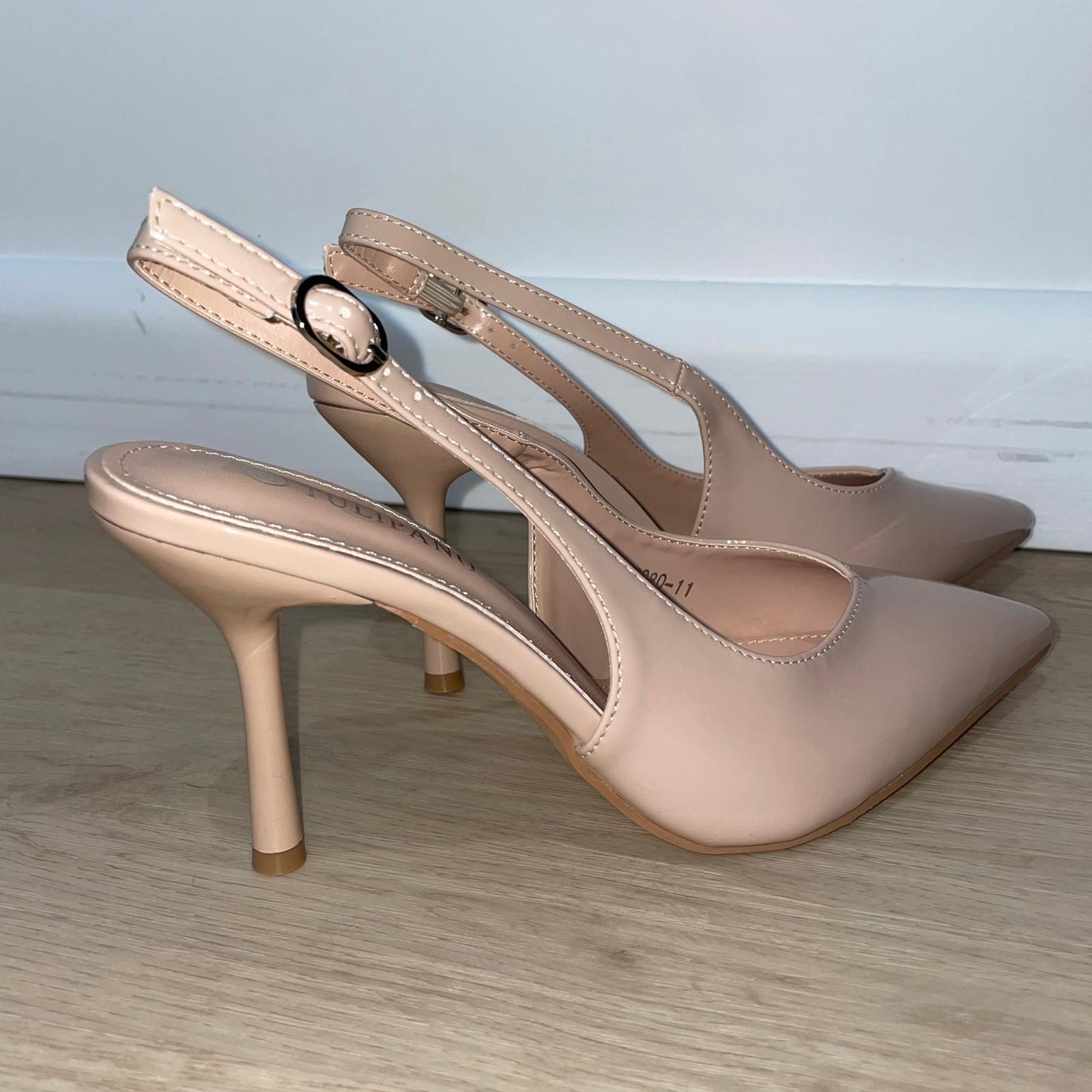 SCARPA CON TACCO NUDE