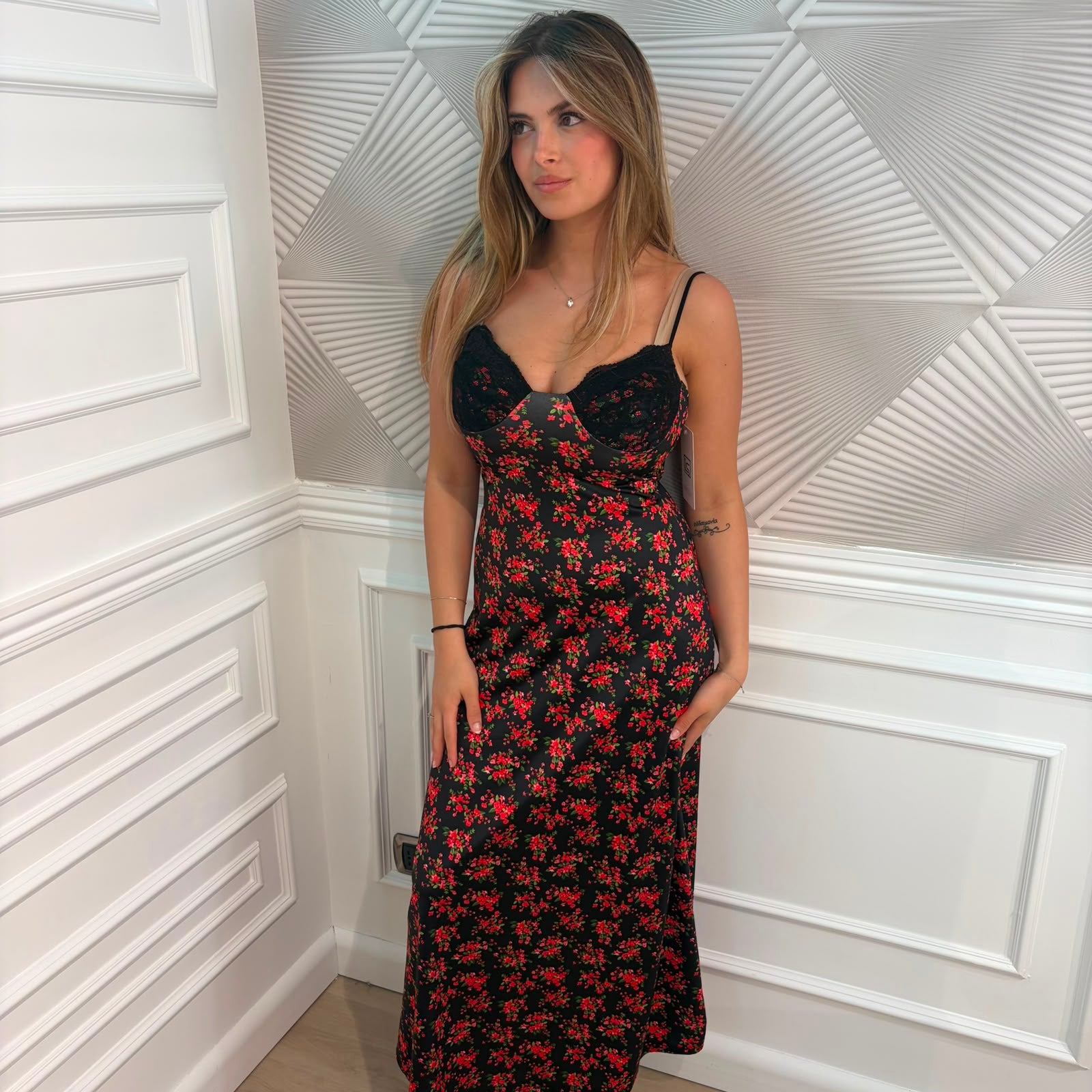 ABITO EVA