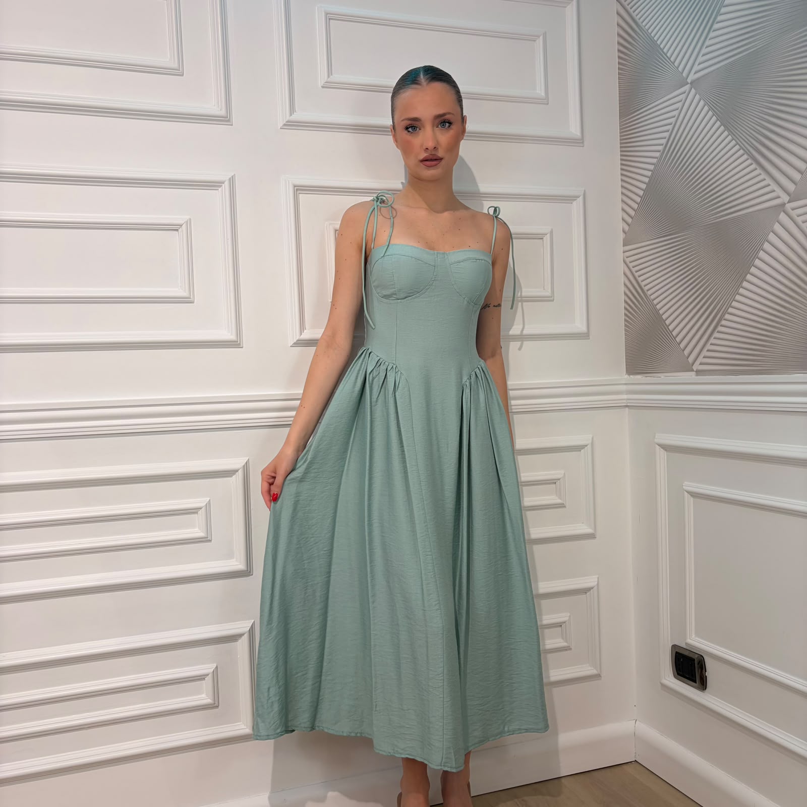 ABITO ISABELLA